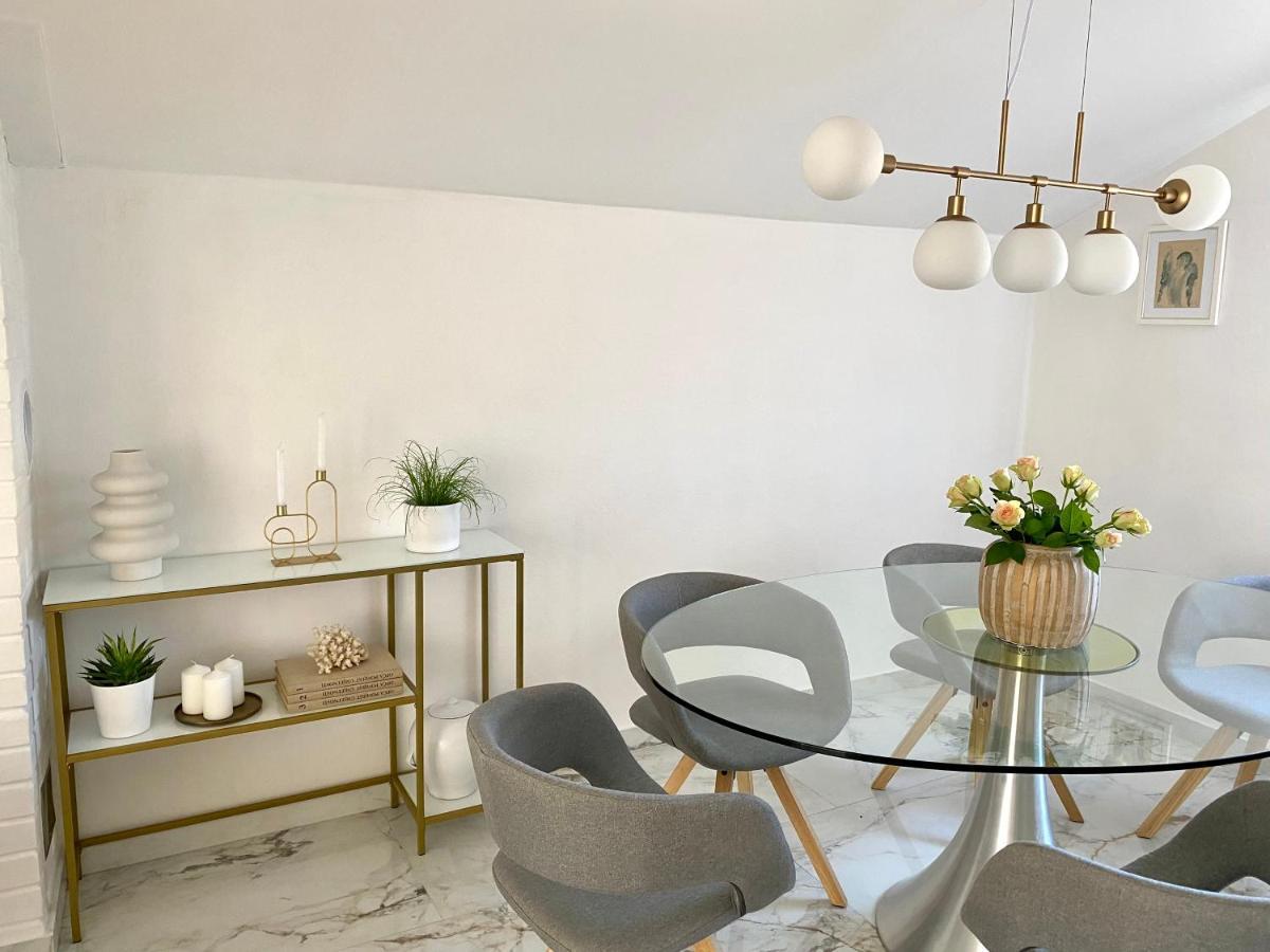 Apartman Bartol Betina  Buitenkant foto