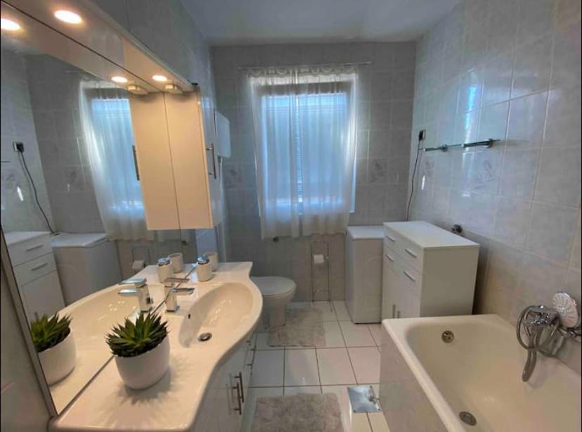 Apartman Bartol Betina  Buitenkant foto