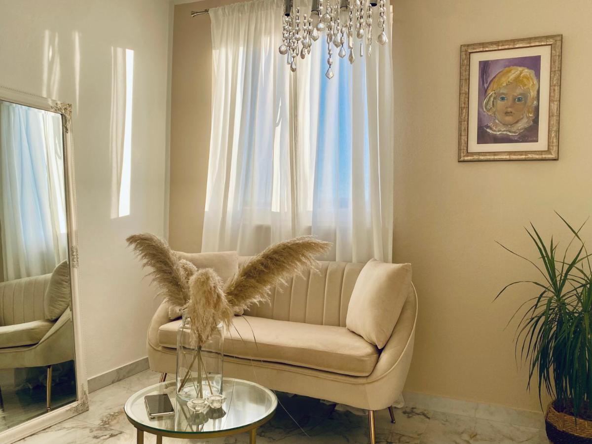 Apartman Bartol Betina  Buitenkant foto